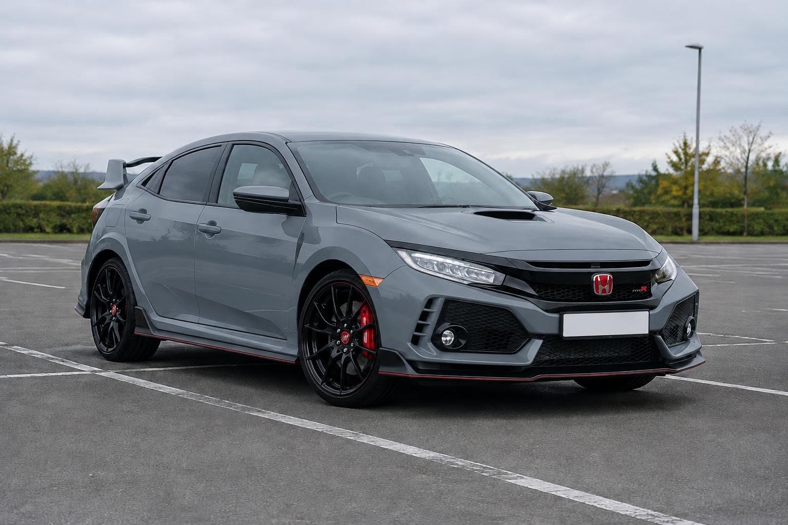 Honda Civic Type R FK8, stock and Nardo grey wrap, after