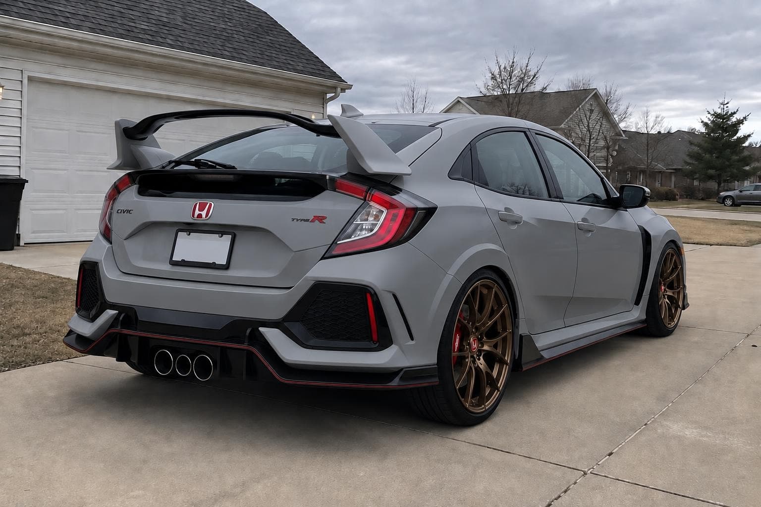 Honda Civic Type R, Angle 2, rear three-quarter, after